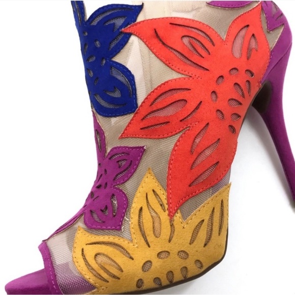 Jessica Simpson Mesh Peep Toe Bootie Size 8 - Picture 3 of 8